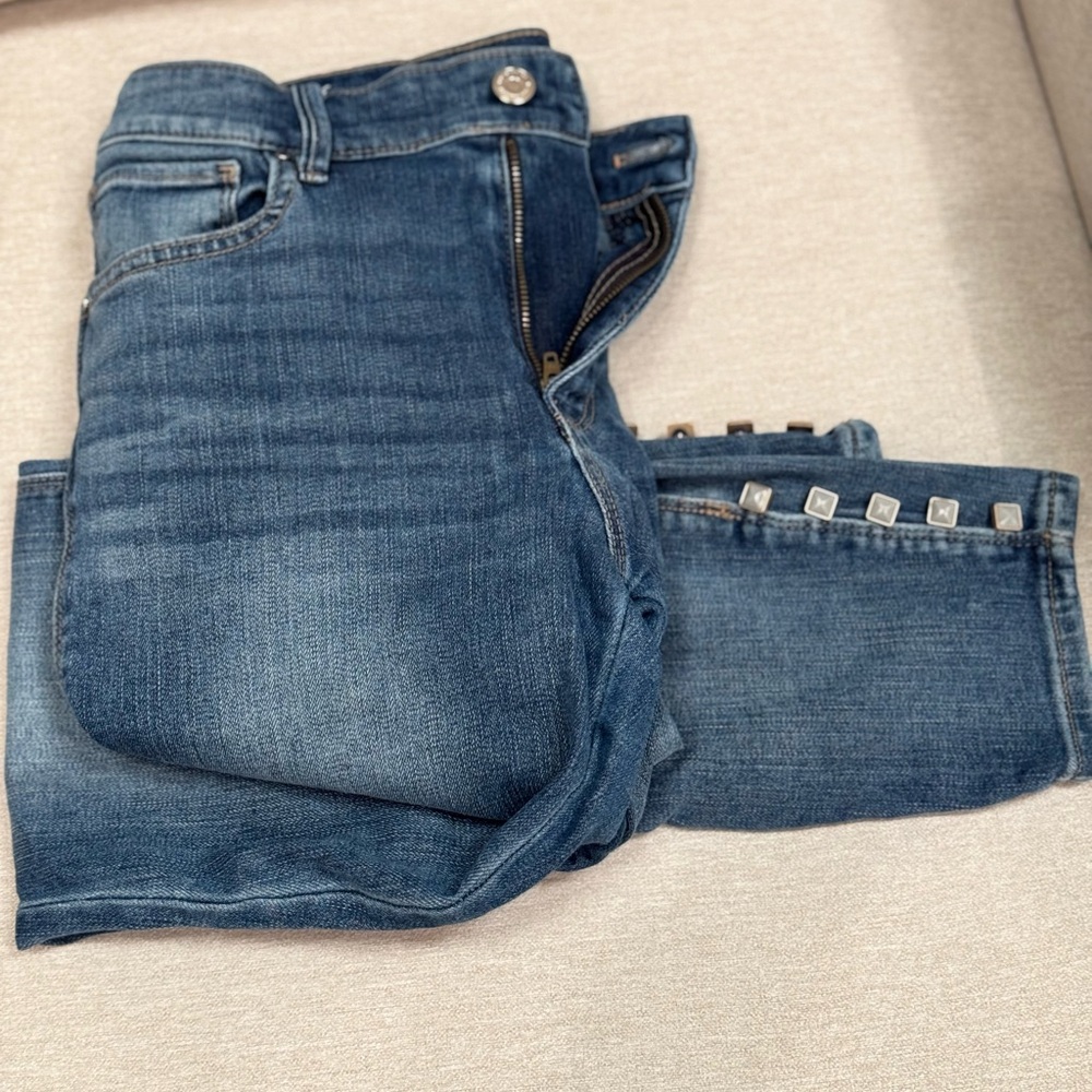 WHBM Everyday Soft Skinny Ankle Denim